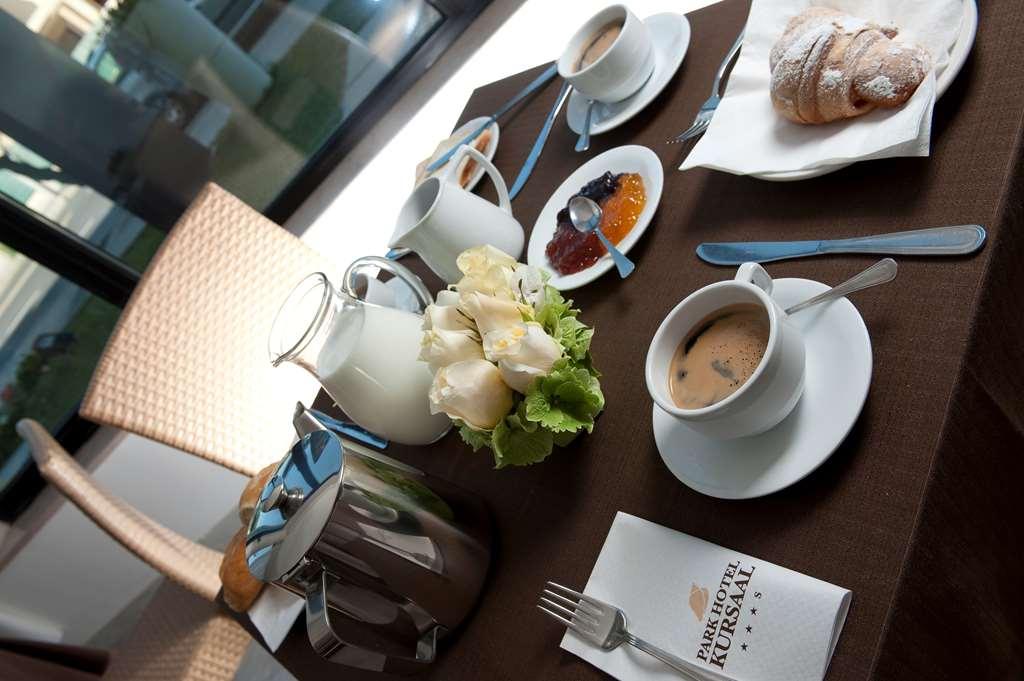 Park Hotel Kursaal Misano Adriatico Restaurant photo